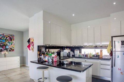 Villa in Hua Hin, Thailand 3 bedrooms № 124683 - photo 6