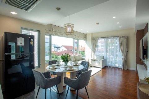 Condo à Hua Hin, Thaïlande, 2 chambres  № 124682 - photo 6