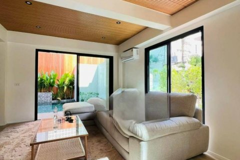 Villa in Chalong, Thailand 3 bedrooms № 124587 - photo 3