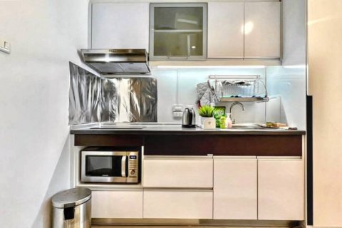 Condo in Bang Kapi, Bangkok, Thailand, 1 bedroom  № 124586 - photo 6