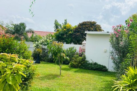 Villa in Pran Buri, Thailand 2 bedrooms № 144605 - photo 9