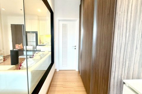 Студия в кондо в Кхлонг Сане, Бангкок, Таиланд № 142880 - фото 12