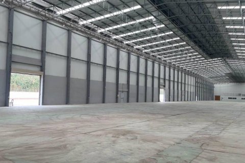 Propriété commerciale à Rayong, Thaïlande 3988.8 m2 № 101912 - photo 1