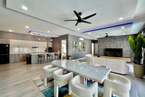 Villa à Rawai, Thaïlande 4 chambres № 101910 - photo 6