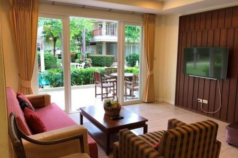 Villa in Cha-am, Thailand 3 bedrooms № 101907 - photo 1