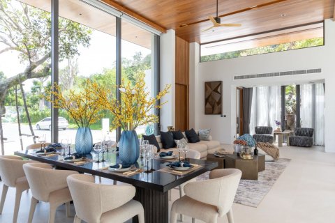 Вилла в Камале, Таиланд с 4 комнатами № 71532 - фото 5