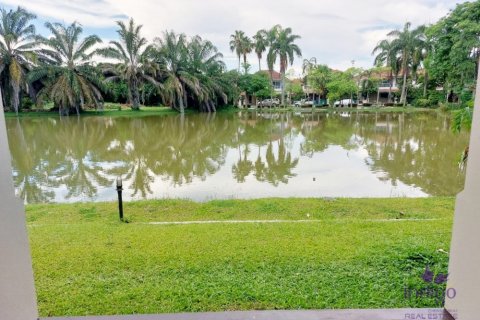 House in San Sai, Thailand 3 bedrooms № 124200 - photo 22