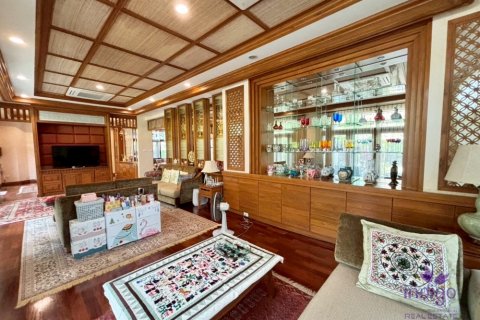 Дом в Чиангмае, Таиланд с 4 спальнями  № 124201 - фото 5