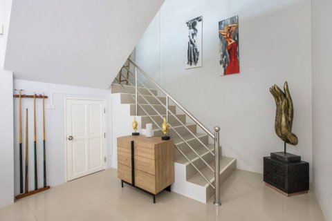 Вилла в Раваи, Таиланд с 3 спальнями  № 86002 - фото 9