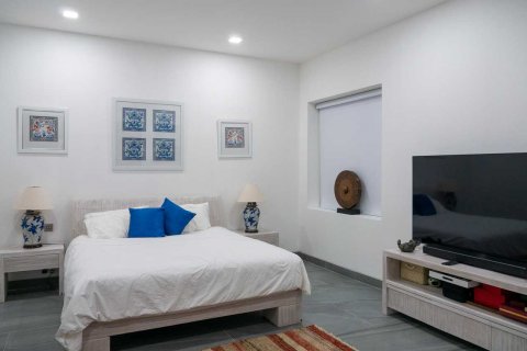 Condo in Bang Tao, Thailand, 3 bedrooms  № 120837 - photo 28