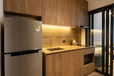 Condo in Bang Tao, Thailand, 1 bedroom № 120836 - photo 2