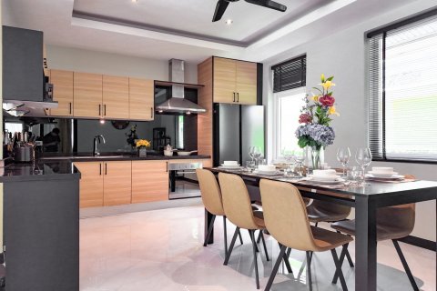 Дом в Паттайе, Таиланд с 4 спальнями  № 119277 - фото 8