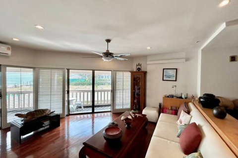 Кондоминиум с 2 спальнями в Ча-аме, Таиланд № 86351 - фото 5