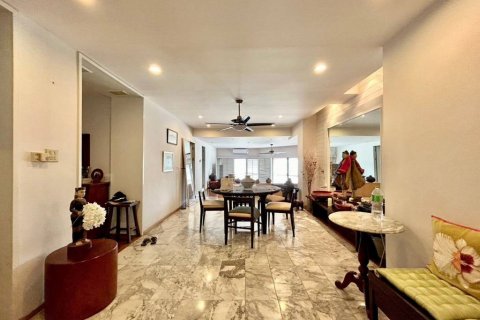 Кондоминиум с 2 спальнями в Ча-аме, Таиланд № 86351 - фото 9