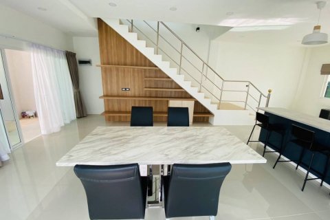 Villa in Bang Tao, Thailand 3 bedrooms № 86353 - photo 9