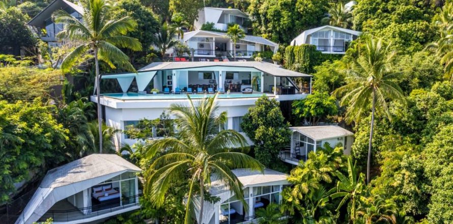 Villa in Ko Samui, Thailand 11 bedrooms № 124650