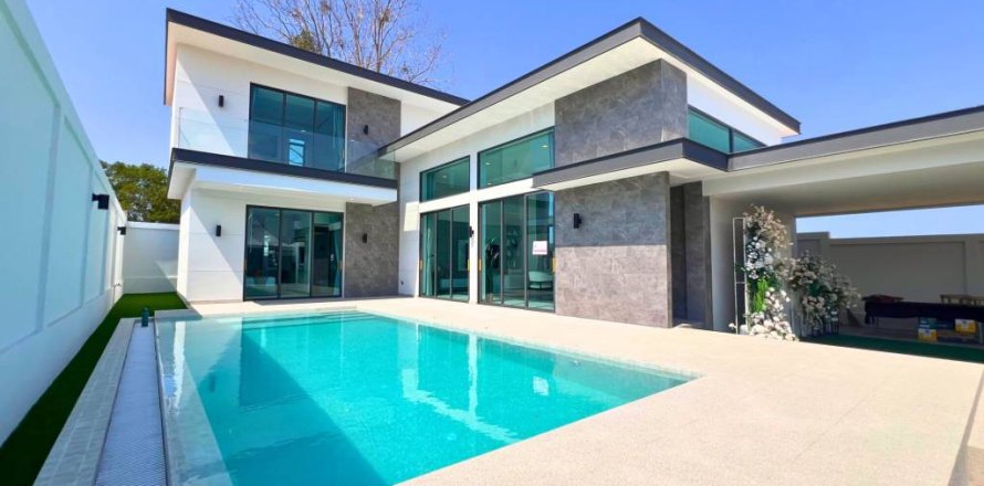 Villa à Pattaya, Thaïlande 3 chambres № 124654