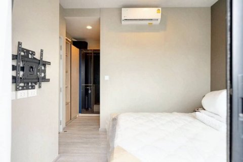 Condo in Bangkok, Thailand, 1 bedroom  № 104191 - photo 5