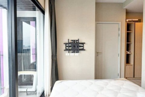 Condo in Bangkok, Thailand, 1 bedroom  № 104191 - photo 6