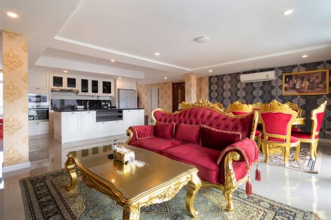 Вилла в Кату, Таиланд с 8 спальнями  № 104193 - фото 4