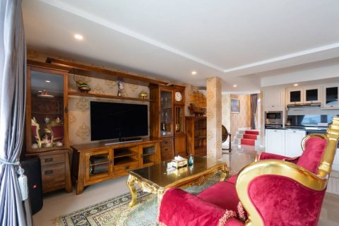 Вилла в Кату, Таиланд с 8 спальнями  № 104193 - фото 6