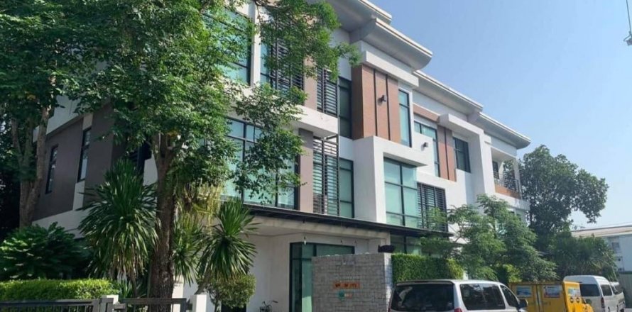 Maison à Wang Thonglang, Bangkok, Thaïlande 3 chambres № 104190