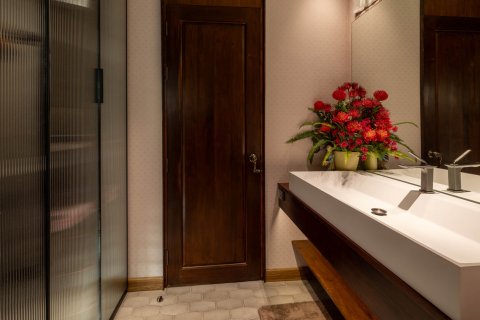 Villa in Chiang Mai, Thailand 5 bedrooms № 126307 - photo 21