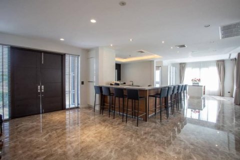 Вилла в Хуа Хине, Таиланд с 5 спальнями  № 100991 - фото 8