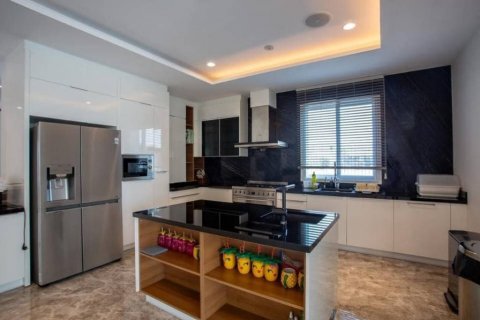 Вилла в Хуа Хине, Таиланд с 5 спальнями  № 100991 - фото 6