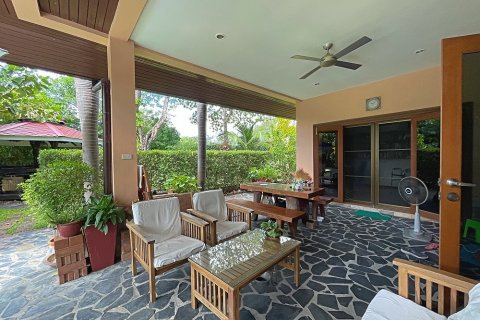 House in Hua Hin, Thailand 4 bedrooms № 125431 - photo 12
