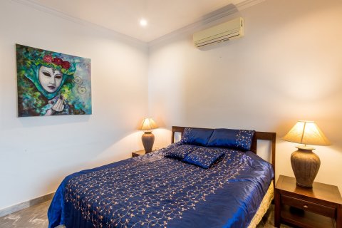 House in Hua Hin, Thailand 3 bedrooms № 125427 - photo 8