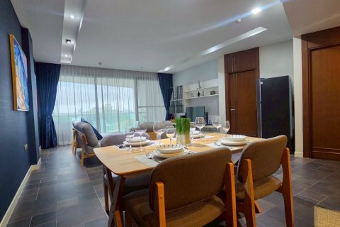 Condo in Pattaya, Thailand, 2 bedrooms № 111580 - photo 9