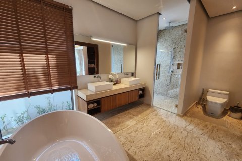 Вилла на Пляже Лаян, Таиланд с 4 комнатами  № 70926 - фото 15