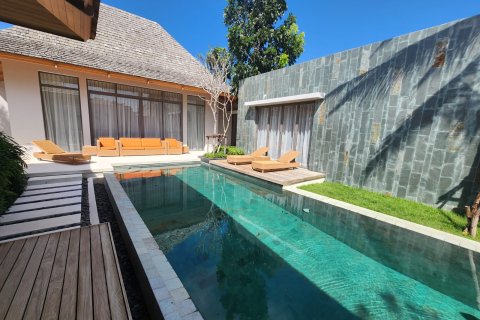 Вилла на Пляже Лаян, Таиланд с 4 комнатами  № 70926 - фото 2