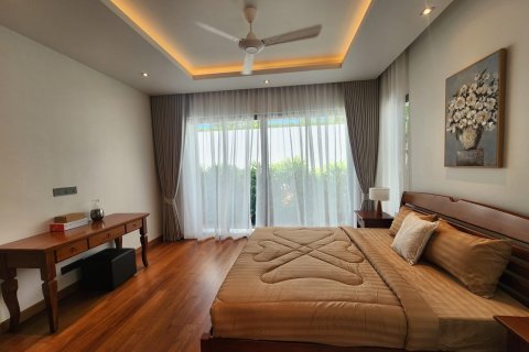 Вилла на Пляже Лаян, Таиланд с 4 комнатами  № 70926 - фото 16