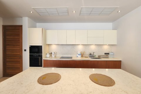 Вилла на Пляже Лаян, Таиланд с 4 комнатами  № 70926 - фото 19