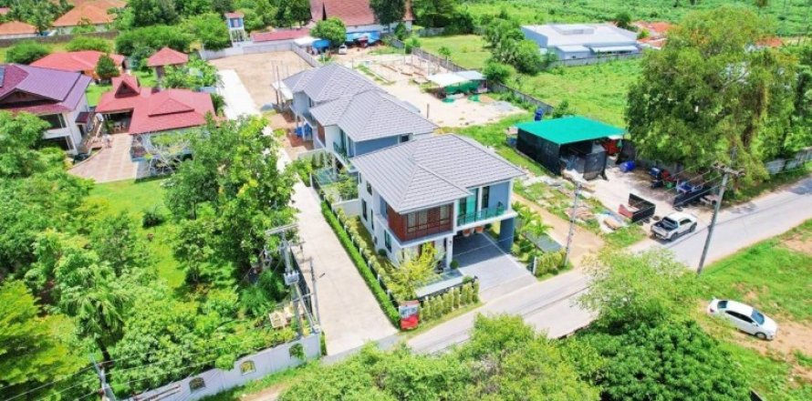 Дом в Паттайе, Таиланд с 4 спальнями № 105186