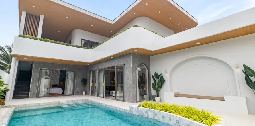 Villa à Phuket, Thaïlande 4 chambres № 111810