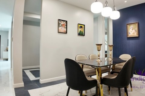 Дом в Ханг Донге, Таиланд с 5 спальнями  № 124207 - фото 3