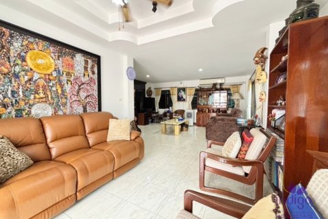 Maison à San Sai, Thaïlande 3 chambres № 124206 - photo 3