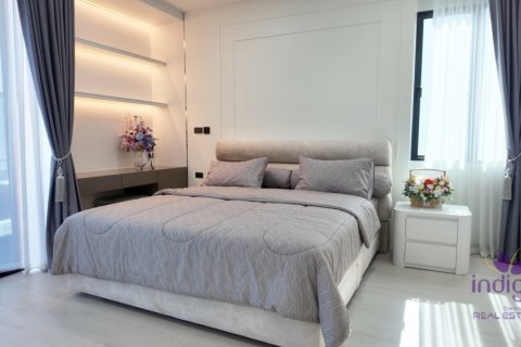 Maison à Hang Dong, Thaïlande 4 chambres № 124204 - photo 11