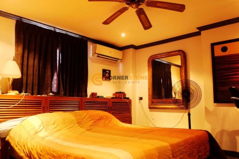 Studio in the Condo on Jomtien Beach, Pattaya, Thailand  № 124160 - photo 10