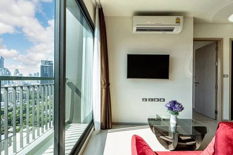 Condo in Phra Khanong, Bangkok, Thailand, 1 bedroom  № 85738 - photo 3