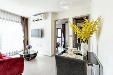 Condo in Phra Khanong, Bangkok, Thailand, 1 bedroom  № 85738 - photo 4