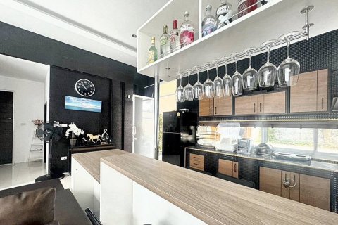 House in Pattaya, Thailand 4 bedrooms № 85743 - photo 10