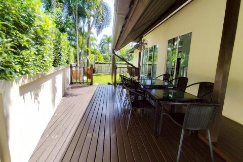 Maison à Pattaya, Thaïlande 3 chambres № 126851 - photo 7