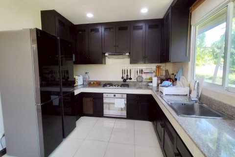 Maison à Pattaya, Thaïlande 3 chambres № 126851 - photo 14