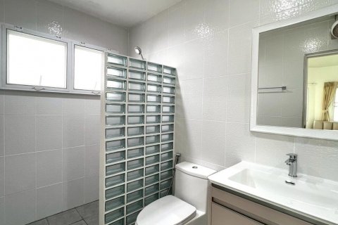 Maison à Pattaya, Thaïlande 3 chambres № 126856 - photo 17