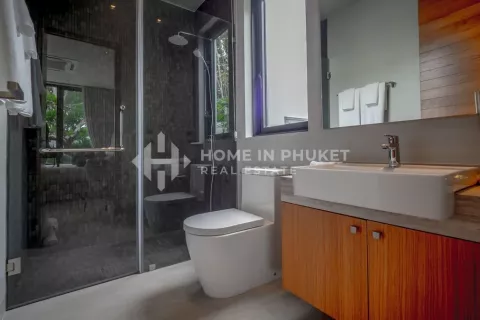House in Phuket, Thailand 3 bedrooms № 131464 - photo 14