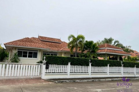 House in Chiang Mai, Thailand 3 bedrooms № 121703 - photo 3